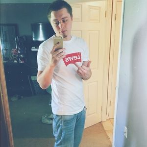 Meet your Posher, Colby